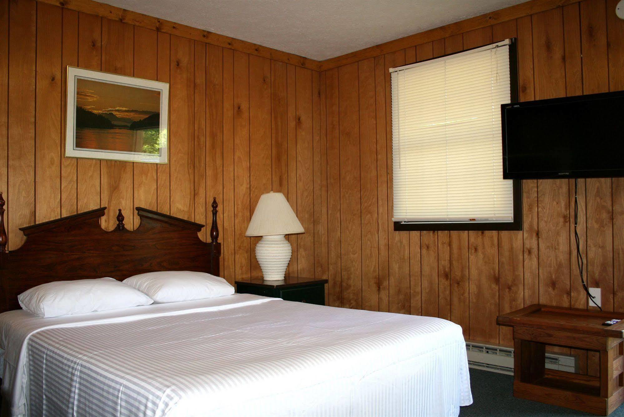 Chestnut Grove Family Resort Mount Pocono Dış mekan fotoğraf