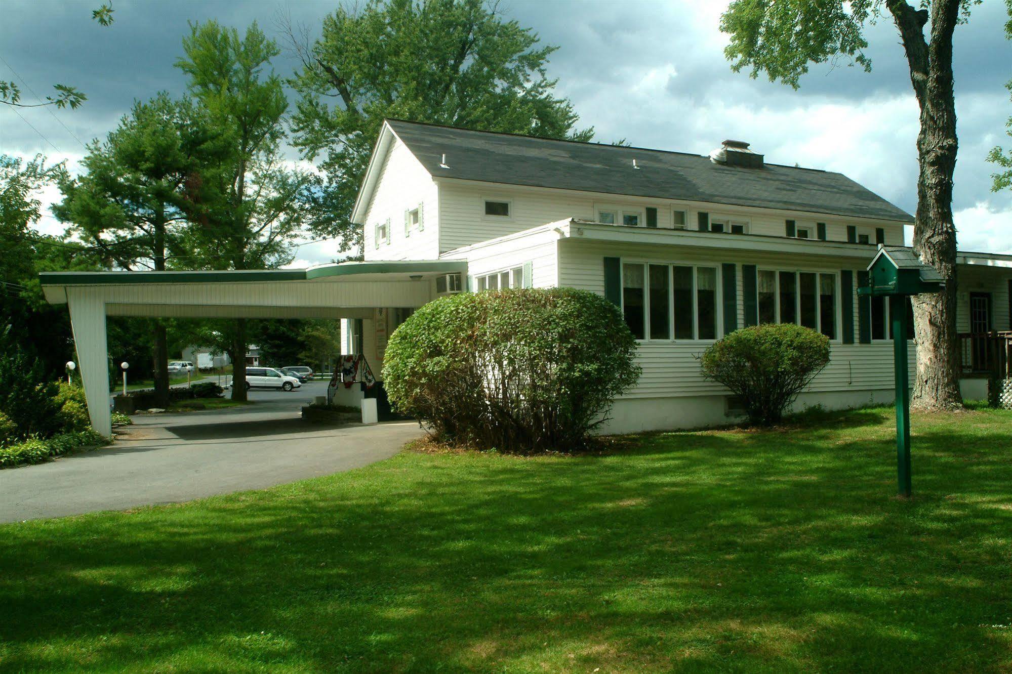 Chestnut Grove Family Resort Mount Pocono Dış mekan fotoğraf