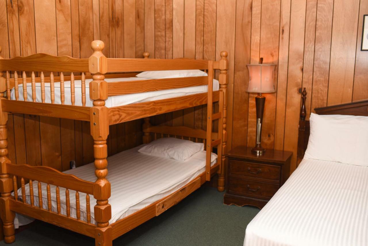 Chestnut Grove Family Resort Mount Pocono Dış mekan fotoğraf